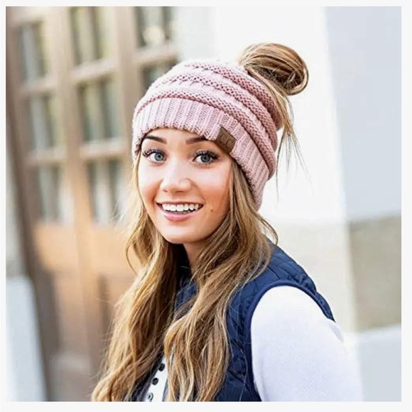 NWT C.C. Messy Bun Beanie - Picture 2 of 6
